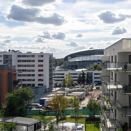 Przestronny W Poznaniu Z Trzema Sypialniami 2 Miejsca Postojowe By Renters דירה
